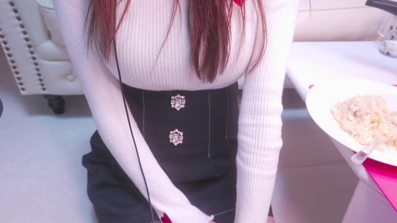 Nico会员限定 利香 一边聊天一边穿着便服cooking♪ 1.81GB-Asmr自留地